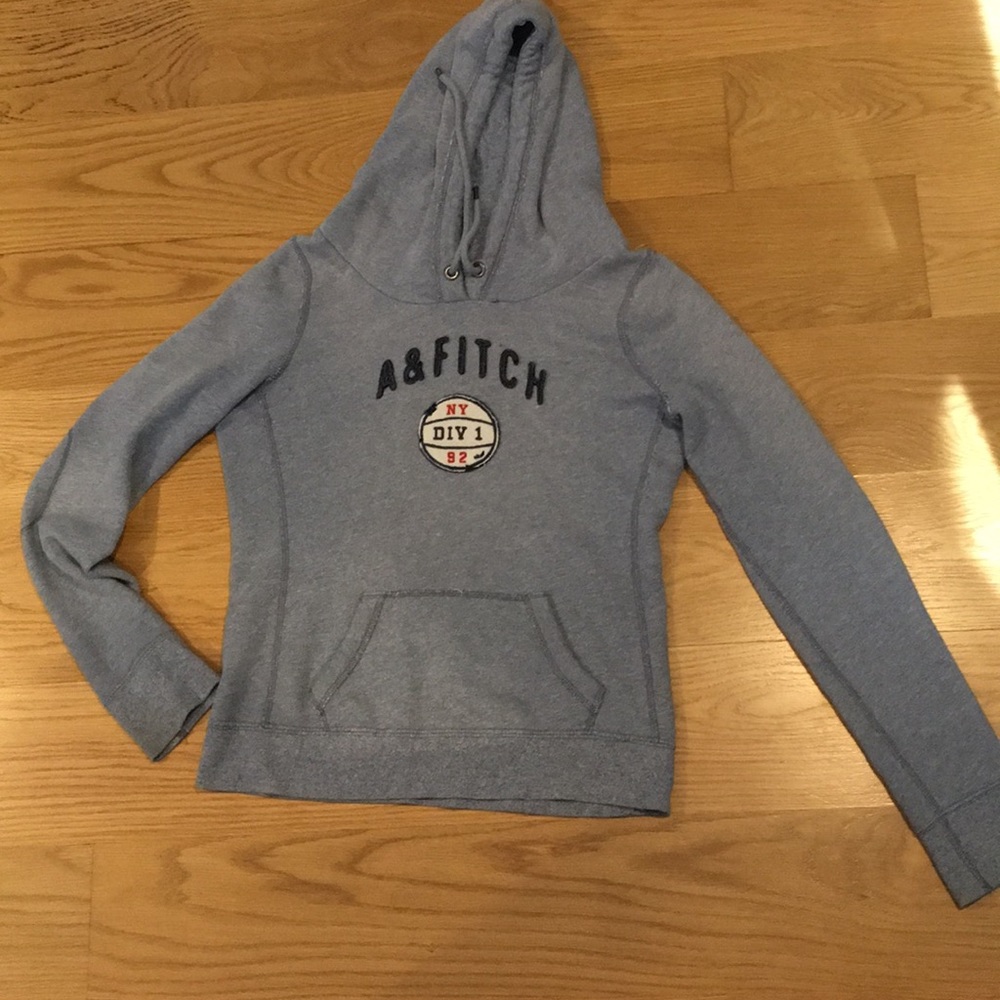 Women’s Abercrombie Sweatshirt